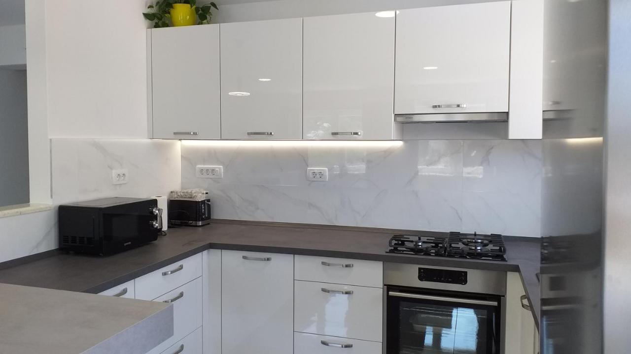 Apartman Karla Lastovo Exterior foto